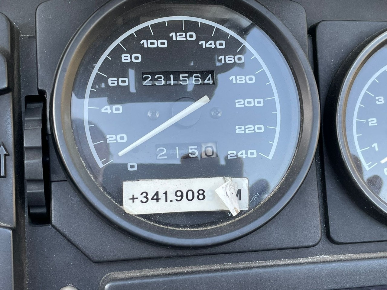 Il contachilometri della moto è stato sostituito a seguito di una rottura